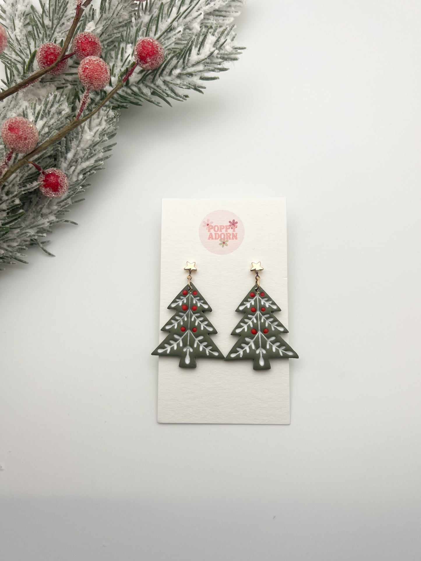 Scandinavian tree dangle